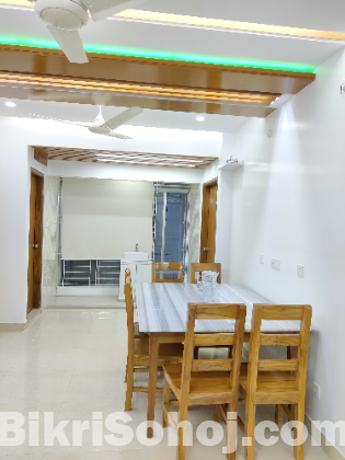 Rent Serviced 3BHK Apartment in Bashundhara R/A